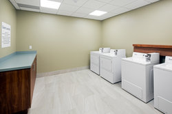  - Holiday Inn Express & Suites Thornhill