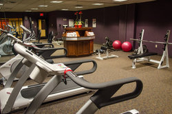  - Holiday Inn Pewaukee - I-94, Exit 294