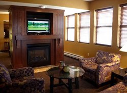  - Holiday Inn Pewaukee - I-94, Exit 294