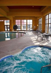  - Holiday Inn Pewaukee - I-94, Exit 294