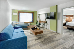  - Holiday Inn Express & Suites Avenel