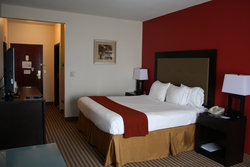  - Holiday Inn Express & Suites Livingston