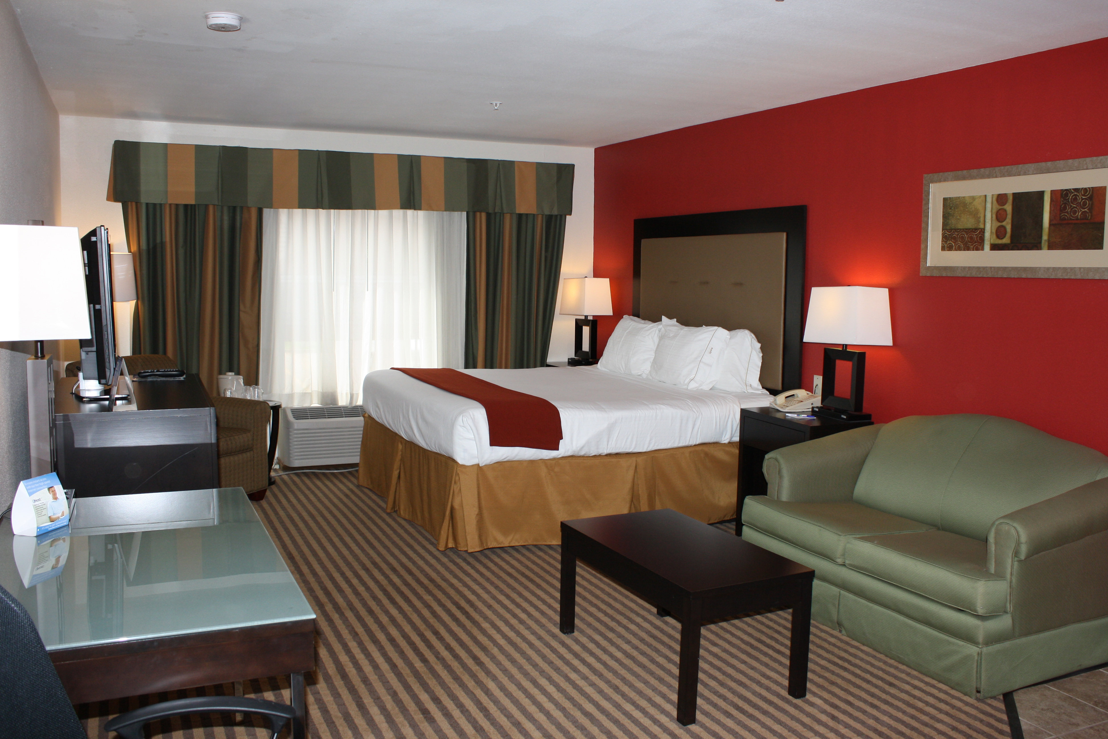 HOLIDAY INN EXP STE LIVINGSTON BY I-guestroom-Adjoining King Side in Two Room Suite with Sleeper Sofa.jpg