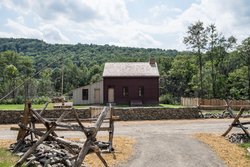  - Holiday Inn Express & Suites New Milford - I-81, Exit 219