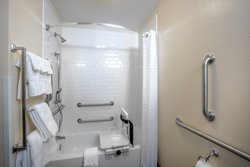  - Candlewood Suites Millard Area Omaha