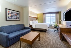  - Holiday Inn Express & Suites Cedar Falls