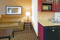  - Holiday Inn Express & Suites Ennis - I-45, Exit 251