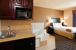  - Holiday Inn Express & Suites Ennis - I-45, Exit 251
