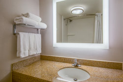  - Holiday Inn Express Central El Paso - I-10, Exit 19