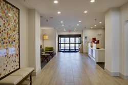  - Holiday Inn Express & Suites Bethany