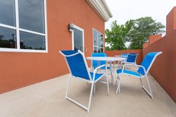  - Holiday Inn Express & Suites Athens - I-65, Exit 351