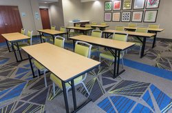  - Holiday Inn Express & Suites Athens - I-65, Exit 351