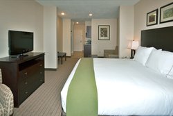  - Holiday Inn Express & Suites Grants - I-40, Exit 85