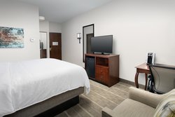  - Holiday Inn Express Woburn - I-95, Exit 54