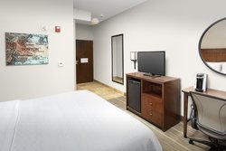  - Holiday Inn Express Woburn - I-95, Exit 54