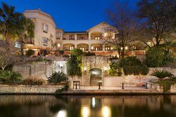 - Hotel Indigo Riverwalk San Antonio