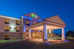  - Holiday Inn Express & Suites Vernal