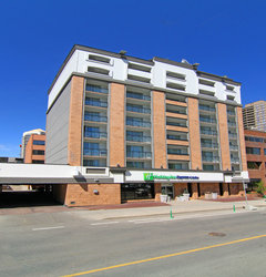  - Holiday Inn Express & Suites Calgary