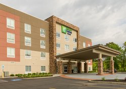  - Holiday Inn Express & Suites Jamestown - I-86, Exit 12