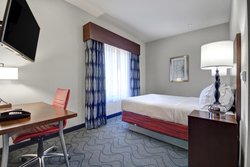  - Holiday Inn Express & Suites North Oklahoma City - I-35 & I-44, Exit 137