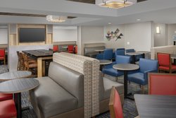  - Holiday Inn Express Saugus