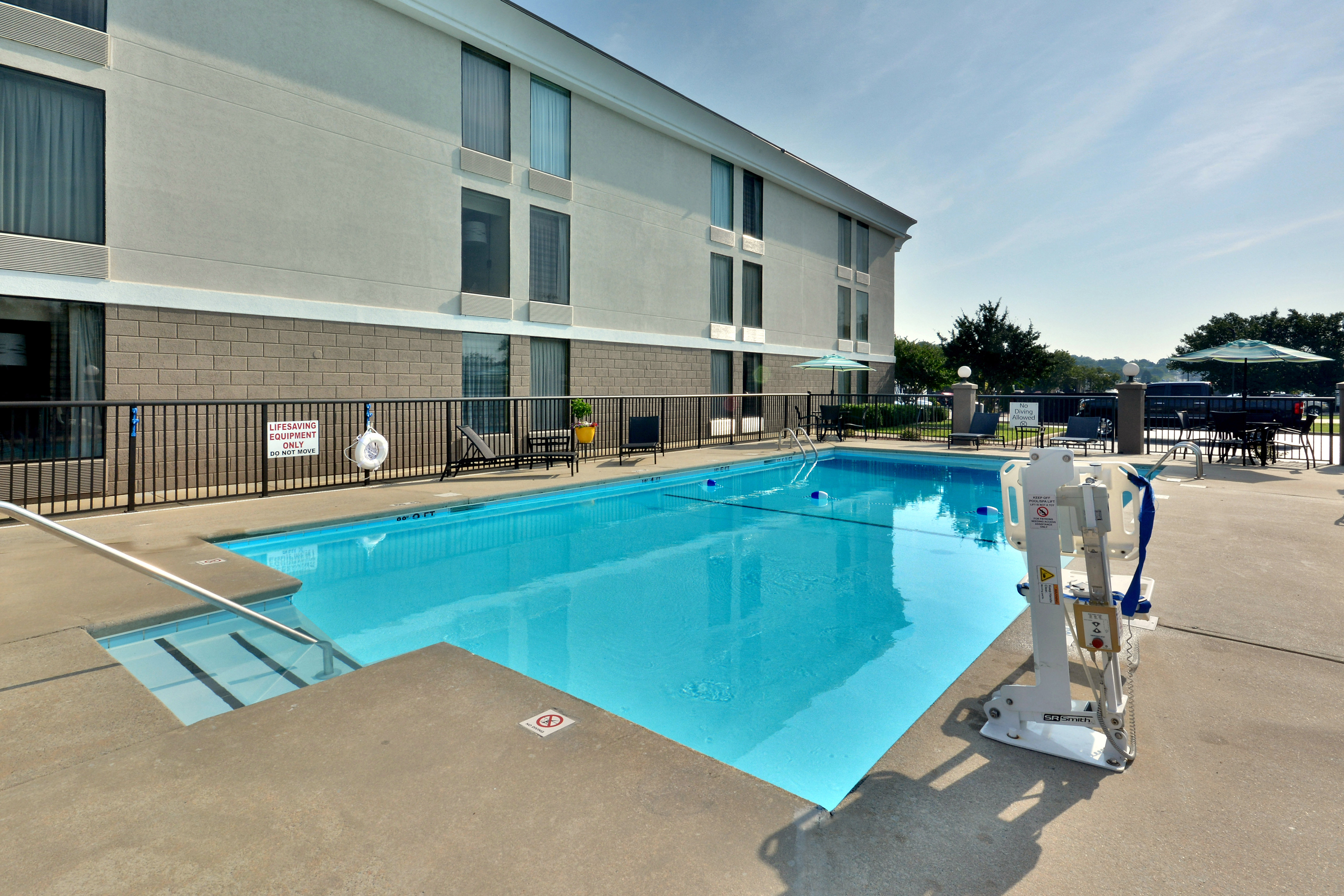Guests with disabilities will appreciate our ADA pool lift.