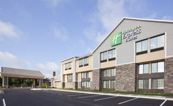  - Holiday Inn Express & Suites Willmar