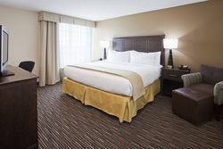  - Holiday Inn Express & Suites Willmar