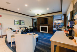  - Holiday Inn Express Bothell - I-405, Exit 26
