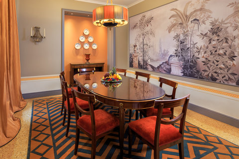 Villa Malakoff Dining Room