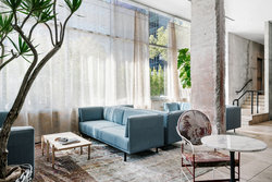  - Line Hotel Los Angeles