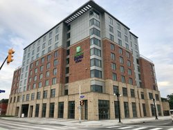  - Holiday Inn Express & Suites Downtown Ottawa