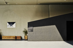  - Line Hotel Los Angeles