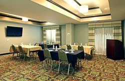  - Holiday Inn Express & Suites Maumelle - I-40, Exit 142