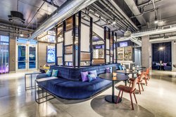  - Aloft Hotel Six Flags Arlington - I-30, Exit 29