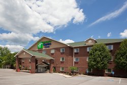  - Holiday Inn Express & Suites Monaca - I-376, Exit 39