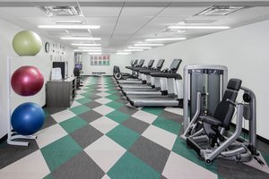 Element Hotel Times Square New York NY See Discounts   Nycel Motion Fitnesscenter 5832 Hor Clsc F 