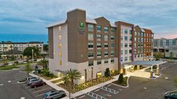  - Holiday Inn Express & Suites Lake Buena Vista Area Orlando - I-4, Exit 68