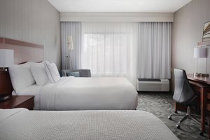 Courtyard By Marriott Hotel Stoughton Ma See S Marriott Hotel Stoughton Ma