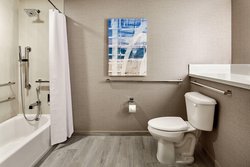  - Marriott Hotel Ventura - US 101, Exit 68