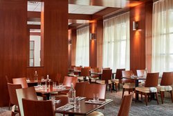  - Courtyard by Marriott Convention Center Portland - I-5, Exit 302A