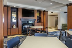  - Fairfield Inn & Suites by Marriott Texarkana - I-30, Exit 219