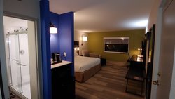  - Holiday Inn Express Rolling Meadows