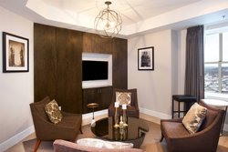  - Marriott Hotel Downtown Syracuse - I-81, Exit 18