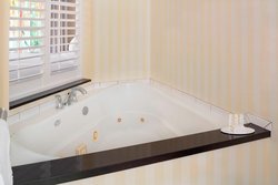  - Fairfield Inn & Suites by Marriott Kingsburg