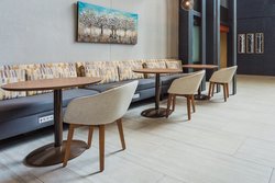  - Holiday Inn Valley View Airport Roanoke - I-581, Exit 3W