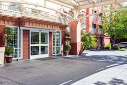  - Holiday Inn & Suites San Mateo