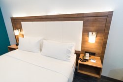  - Holiday Inn Express & Suites Hollywood