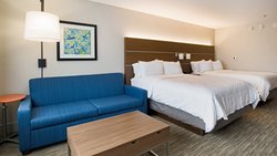  - Holiday Inn Express & Suites Mount Pleasant - I-41 & I-94, Exit 333