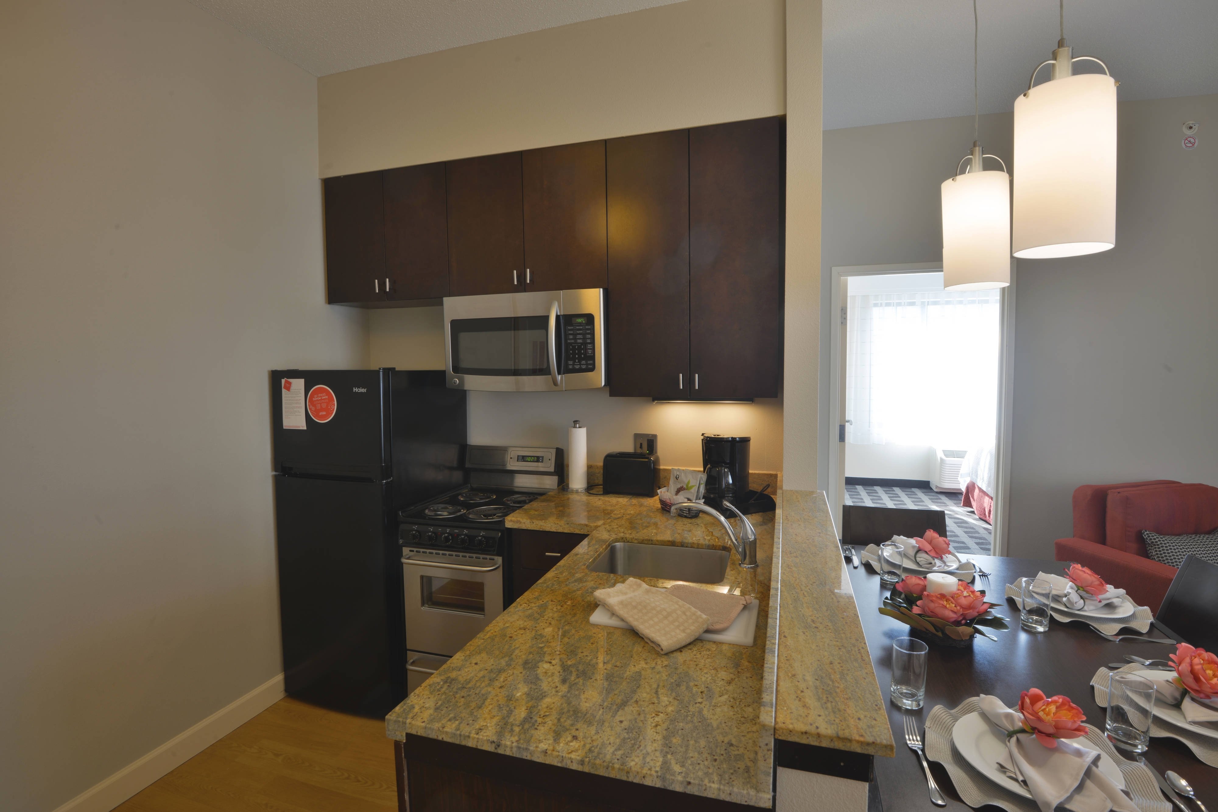 Two-Bedroom Suite - Kitchen & Eating Area